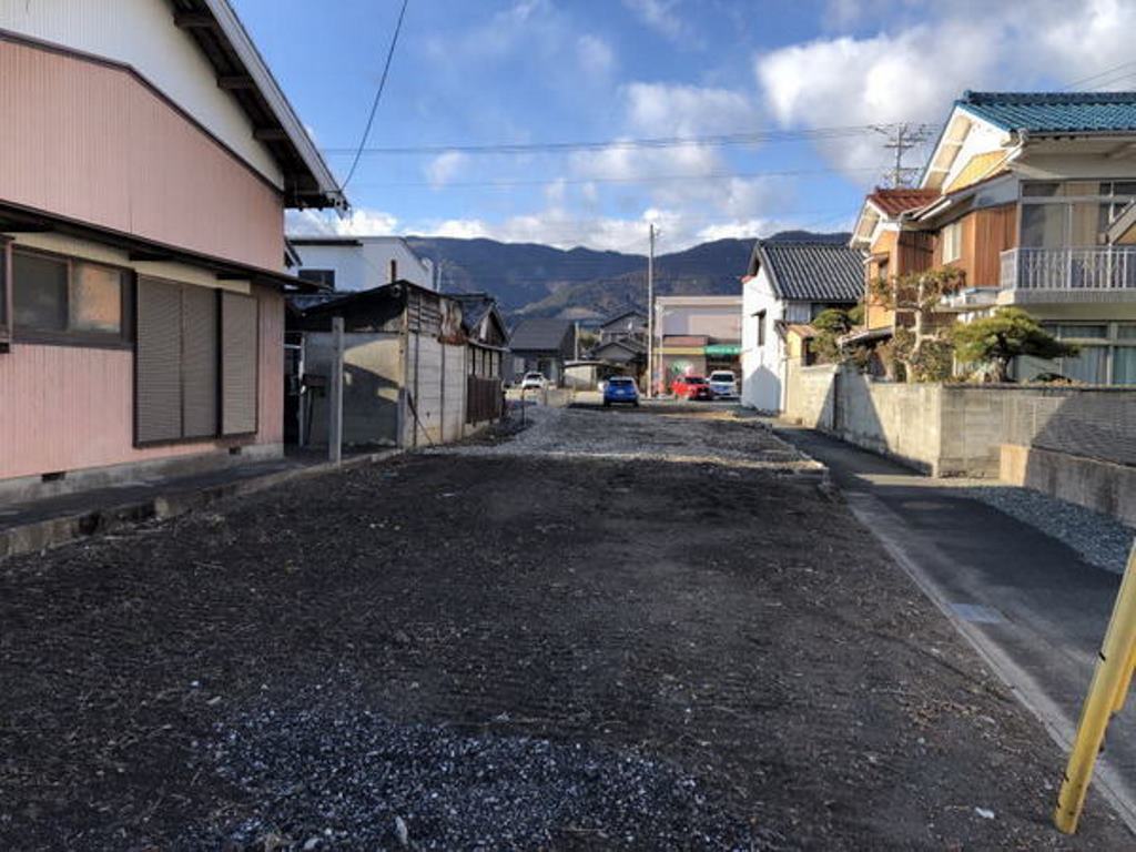 新城市字屋敷 売土地