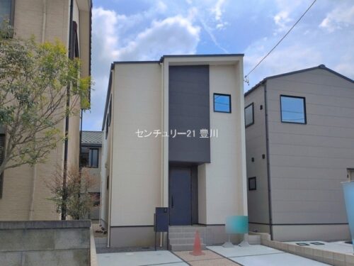 豊田市高上二丁目 全2棟 B棟 新築戸建