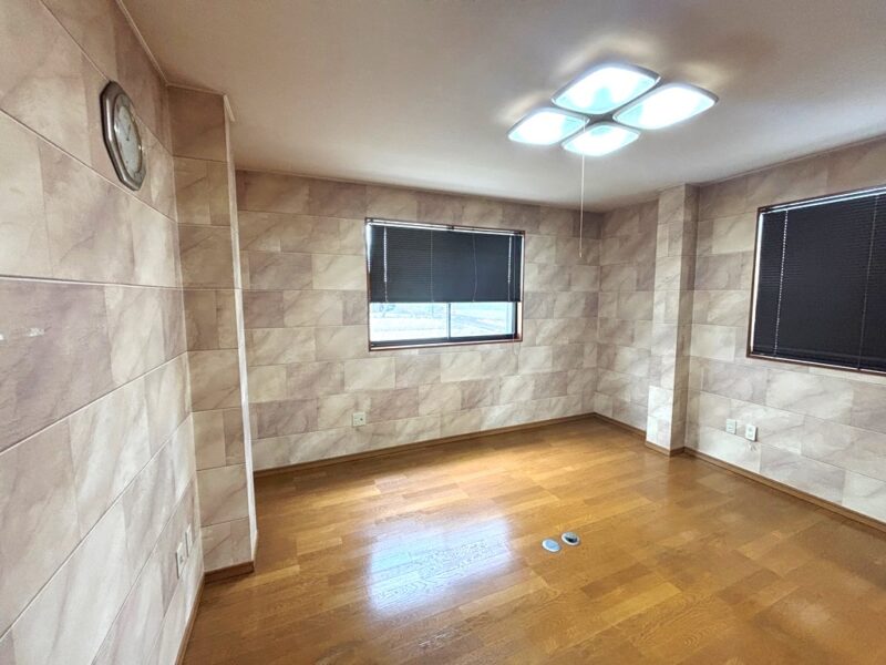 豊田市千足町10丁目　中古戸建