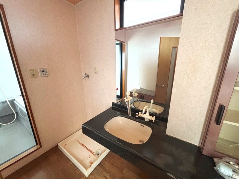 豊田市千足町10丁目　中古戸建