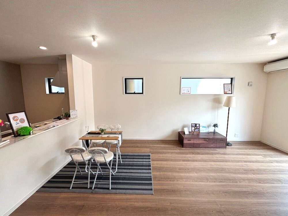 豊田市広川台小学校前