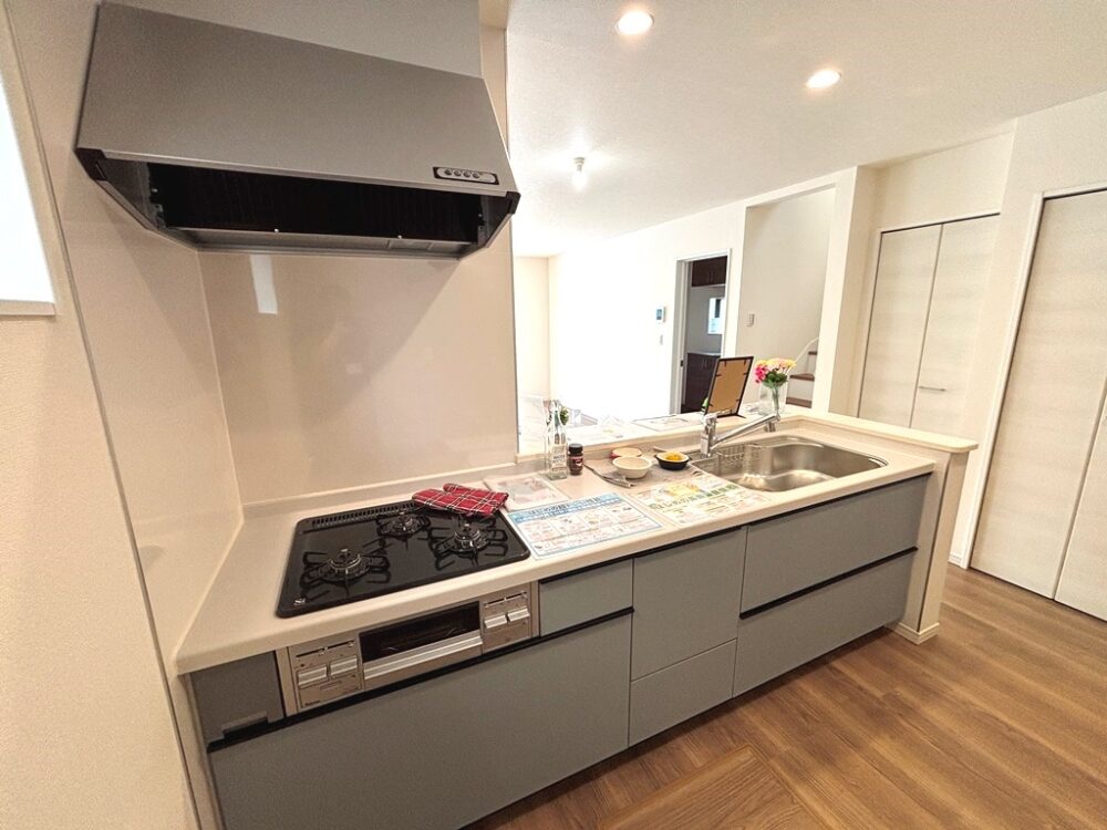 豊田市広川台小学校前