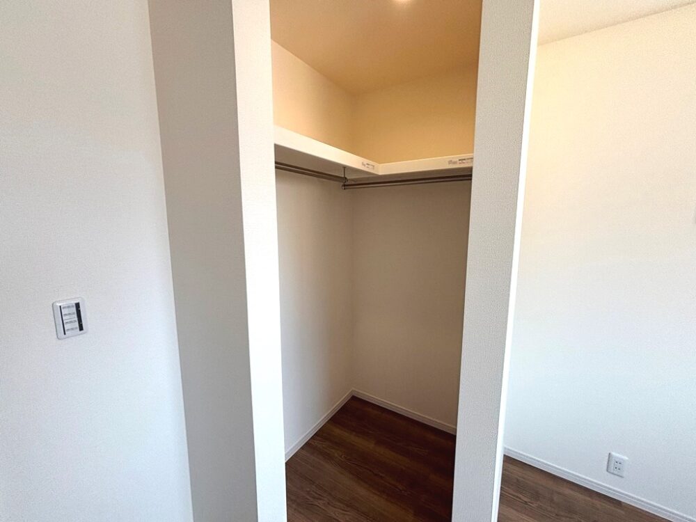 豊田市広川台小学校前