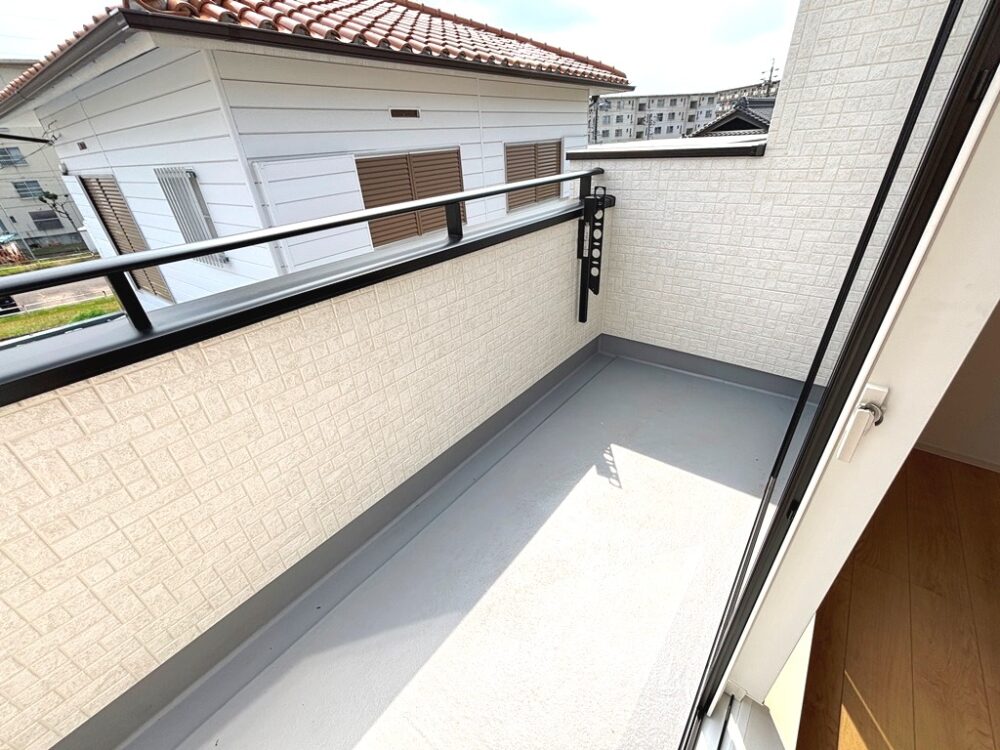 瀬戸市八幡台3丁目