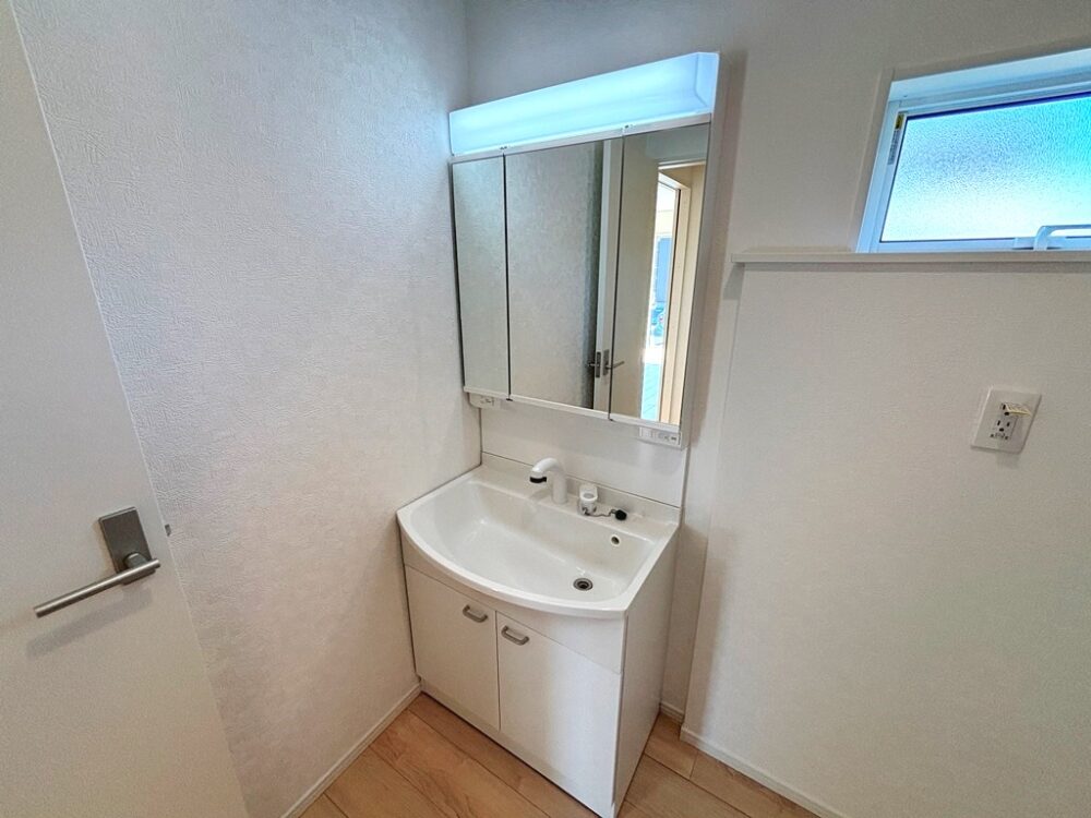 豊田市小坂町10丁目