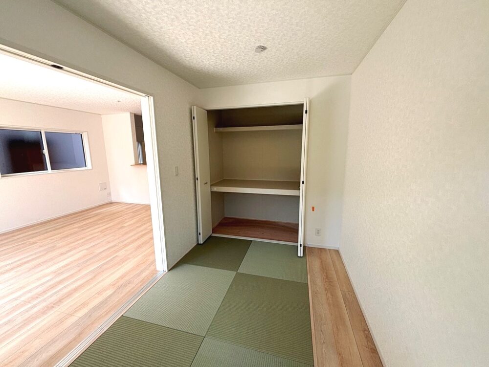 豊田市小坂町10丁目