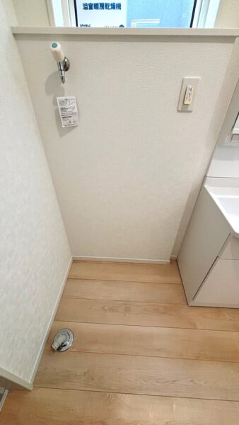 豊田市西岡町保ヶ山 1号棟