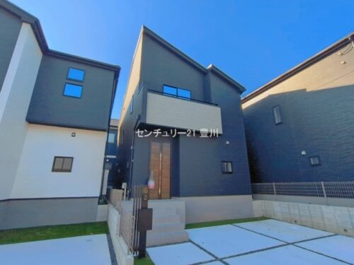 尾張旭市大塚町１丁目 全3棟 2号棟 新築戸建