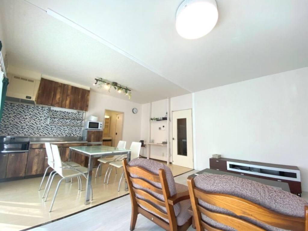 グランデール栄B棟　102　リビング