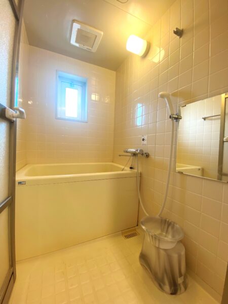 グランデール栄B棟　102　バス